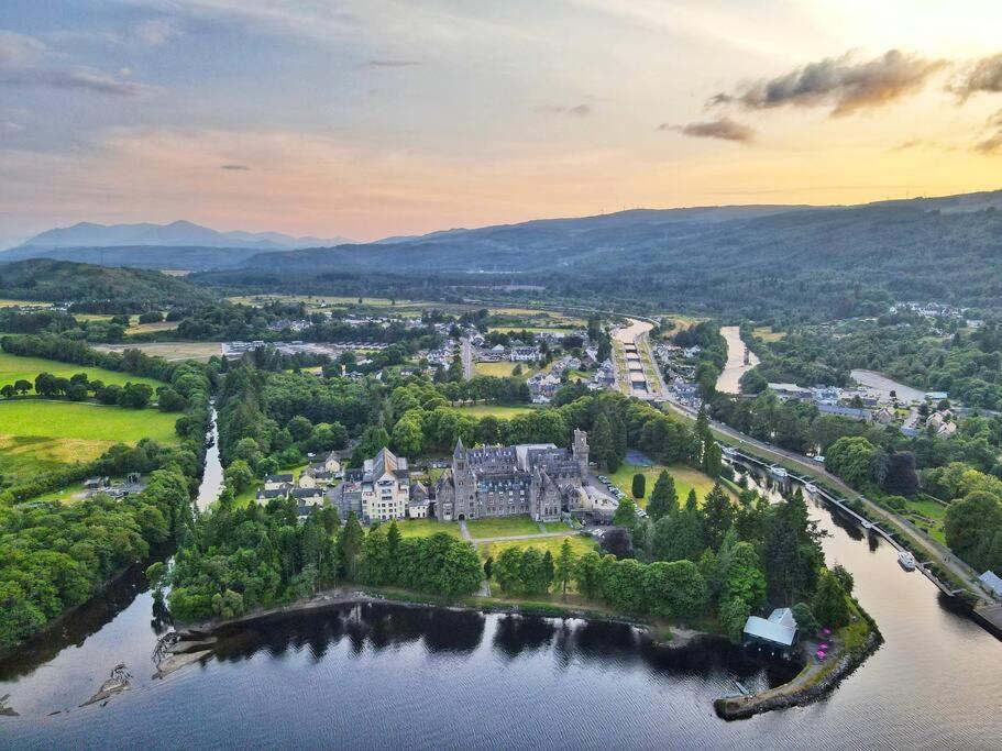 Apartamento Loch Ness - Luxury Highland Retreat In Scotland Fort Augustus Exterior foto