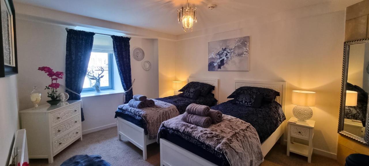 Apartamento Loch Ness - Luxury Highland Retreat In Scotland Fort Augustus Exterior foto